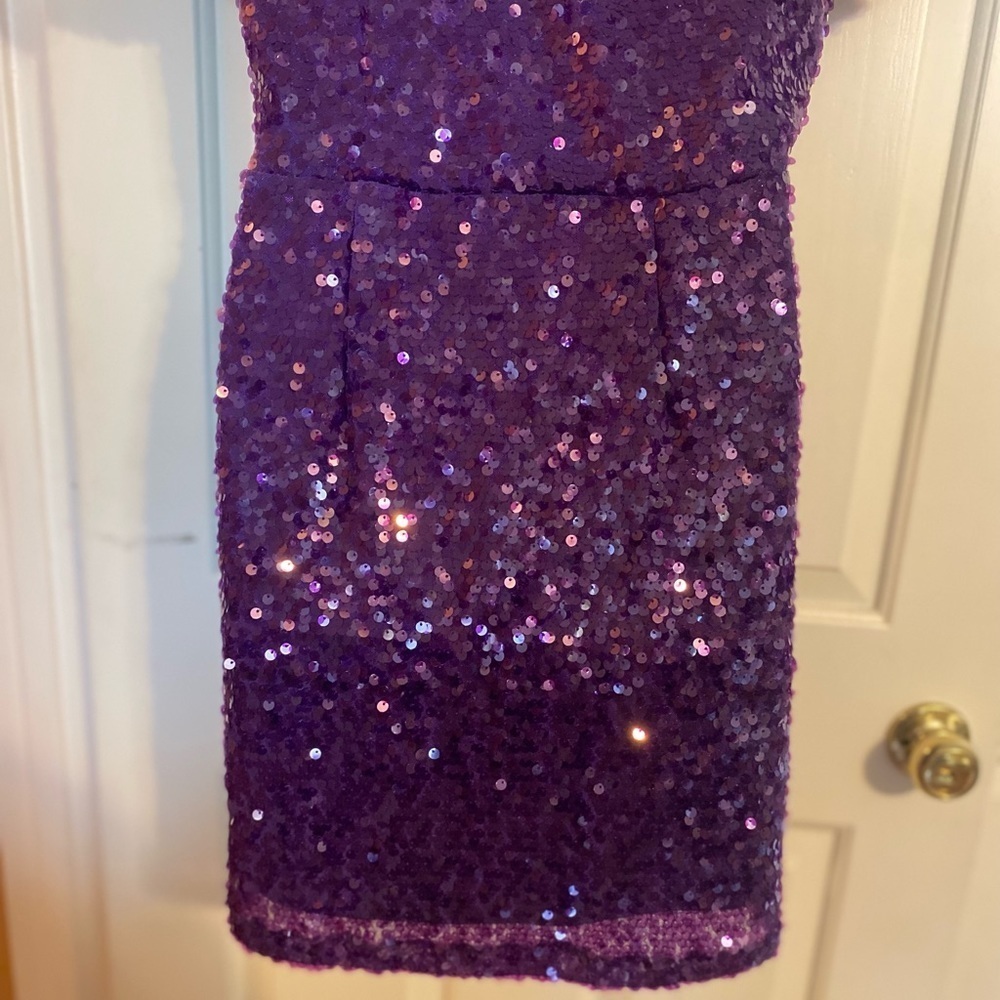 “LEYDEN” Sequin Ruched Mini Dress - Picture 11 of 16